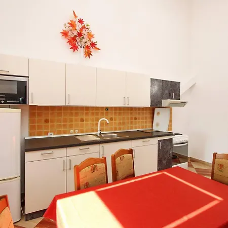 Aquarium Dorcic Guest house Baska (Krk)