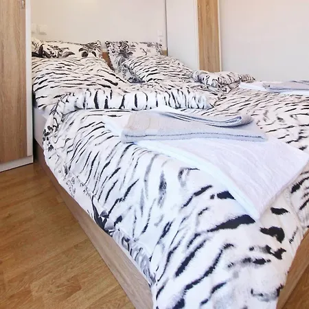 Gasthuis Aquarium Dorcic Baška