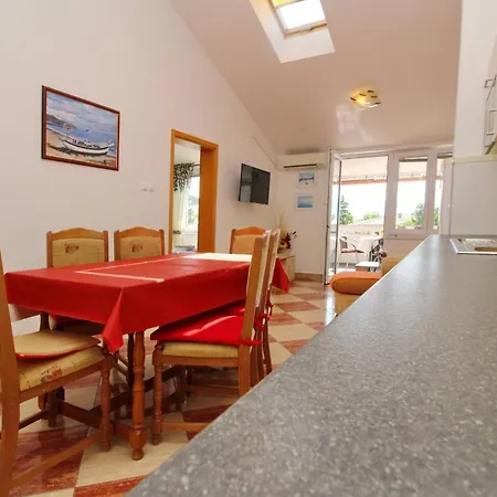 Aquarium Dorcic 3* バスカ